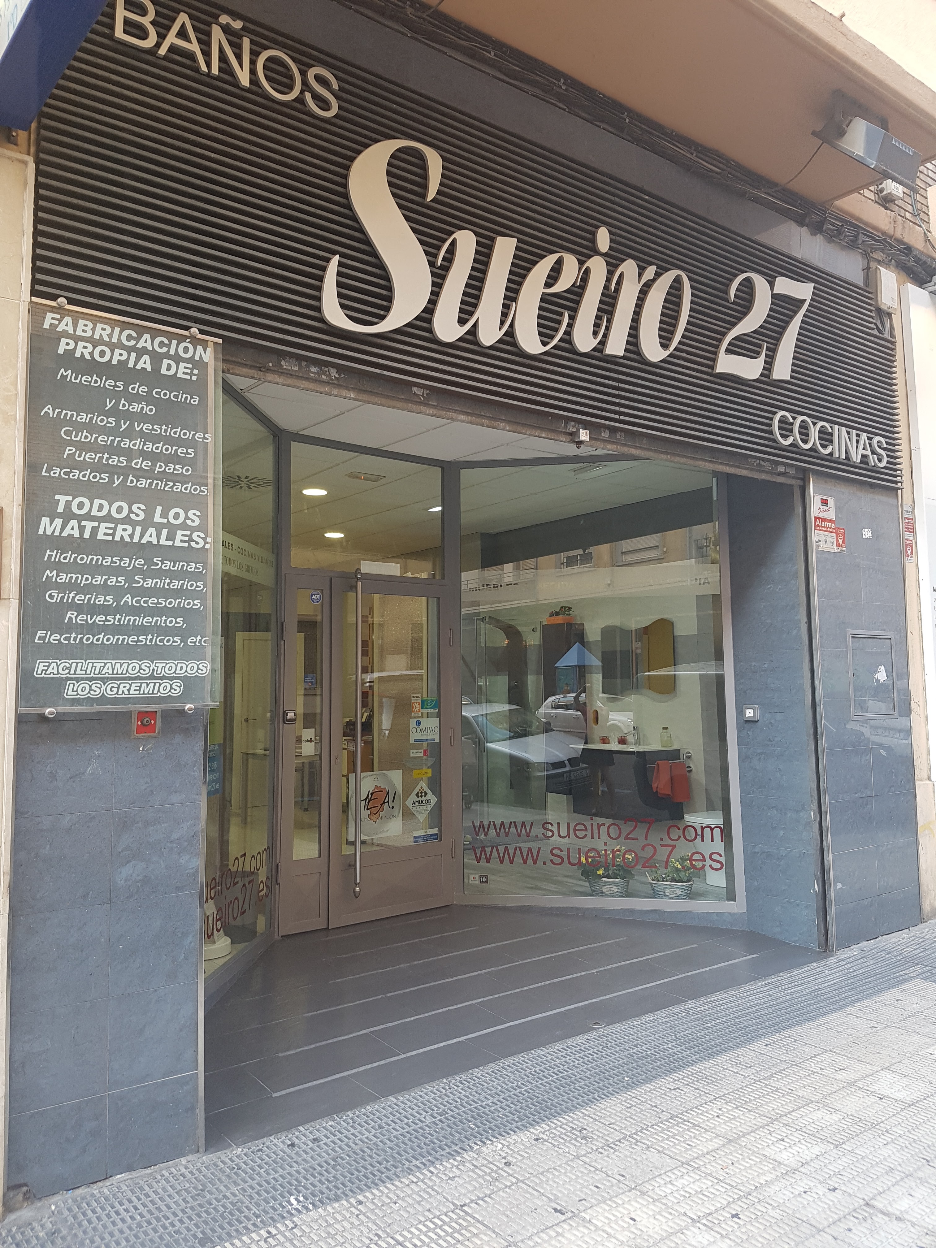 fachada de Sueiro 27